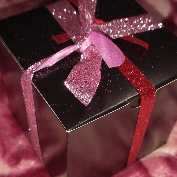 Handcrafted jewelry box - Picture 7 of 12